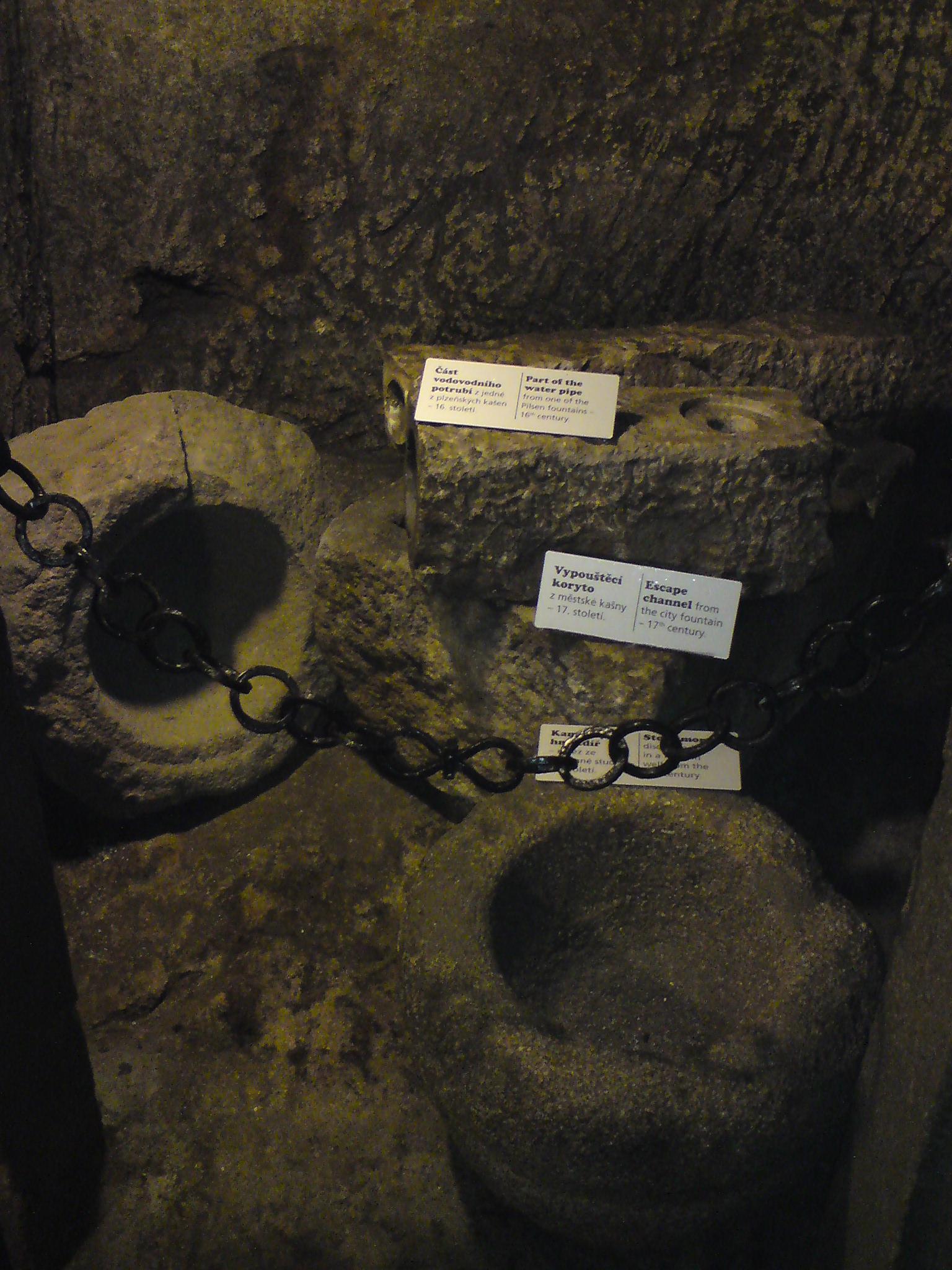 červen 108
